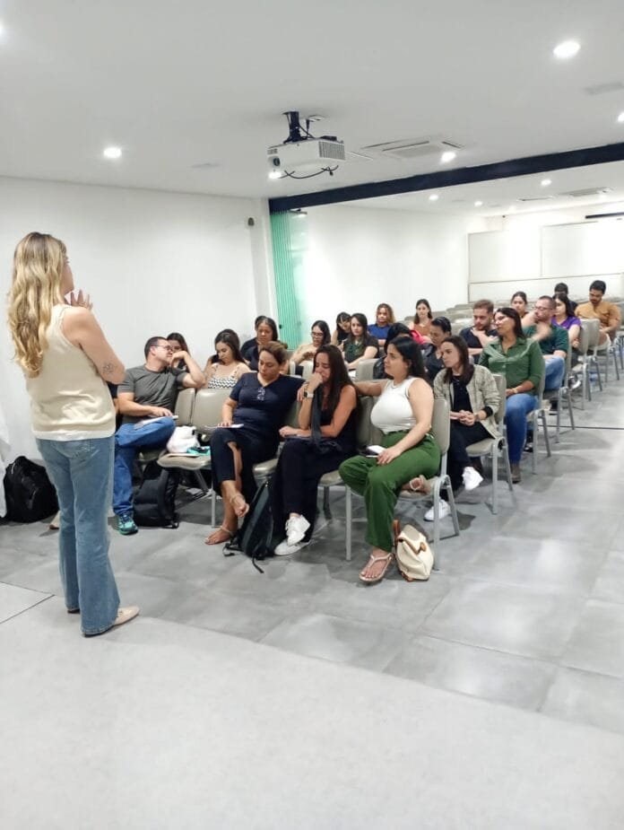 Faculdade Qualittas lança núcleo de apoio emocional e fortalece bem-estar na formação de futuros veterinários